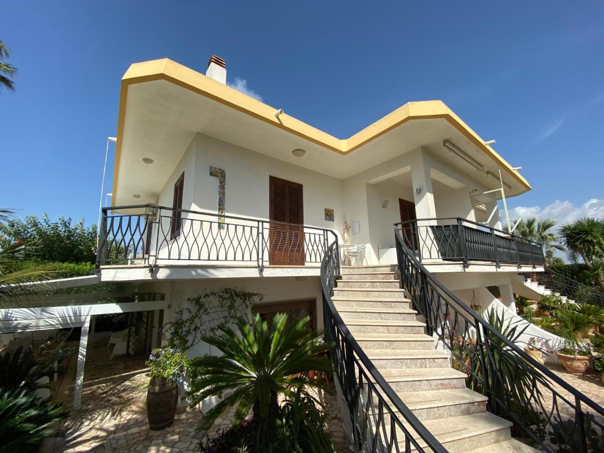 Holiday Home Mediterraneo Marsala Bagian luar foto